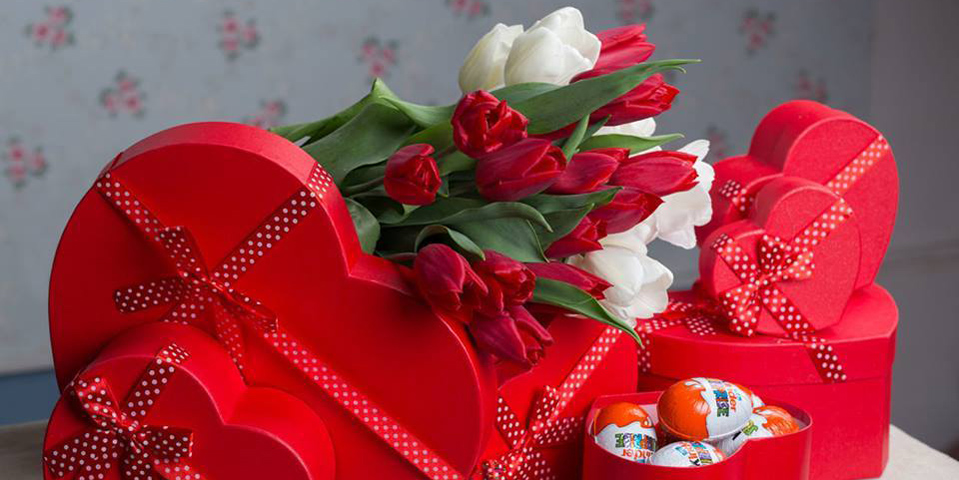 Доставка цветов и подарков, букет невесты, оформление свадеб из живых цветов в Молдове